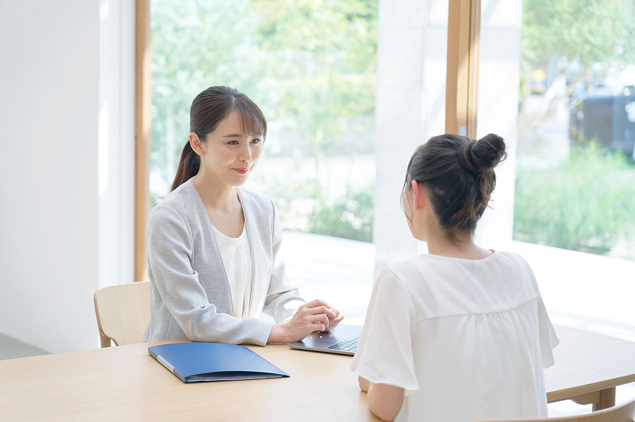 夫から離婚を切り出されたら、専門カウンセラーにご相談ください